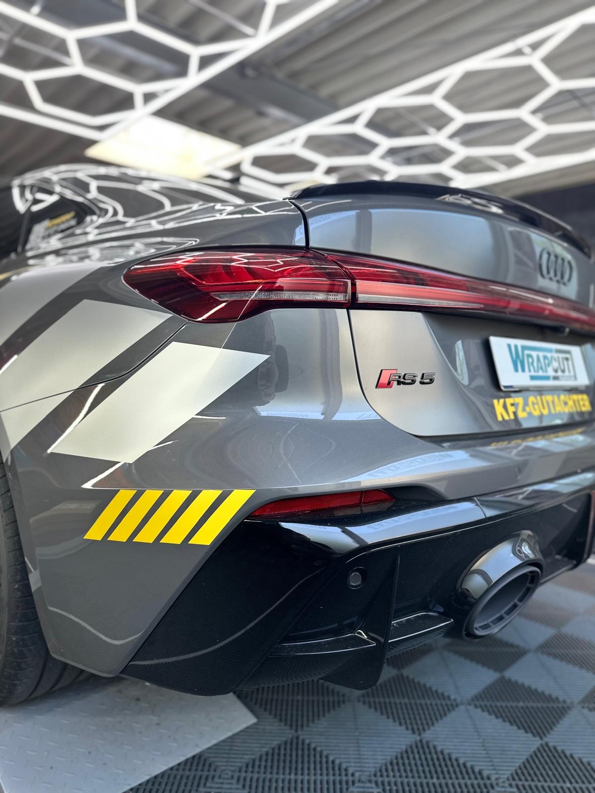 Werbebeschriftung, Audi RS5, Heckdetail