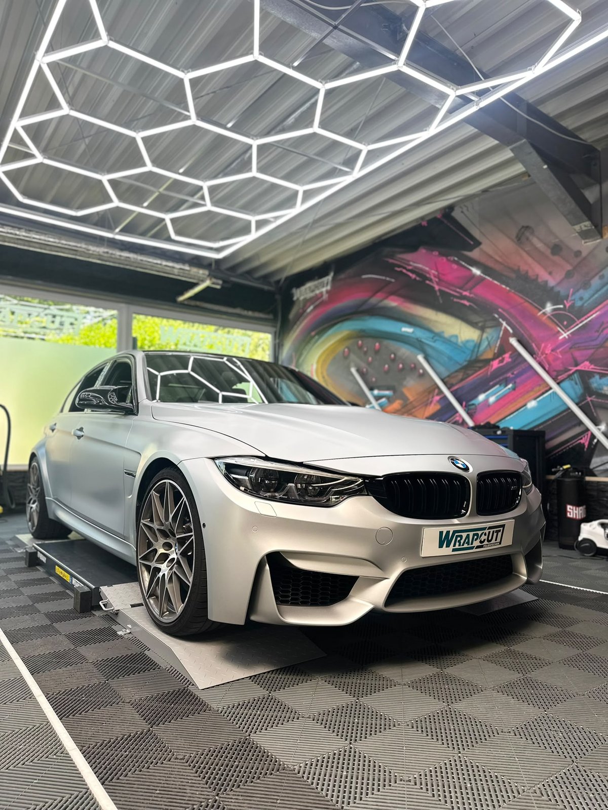 Vollfolierung, BMW M3 Champagner matt